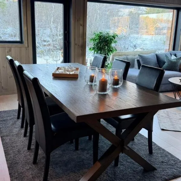 New cozy mountain cabin at Hovden Ski-in Ski-out，位于比克勒的酒店