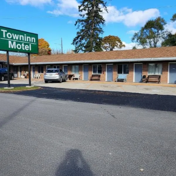Town Inn Motel，位于Standish的酒店