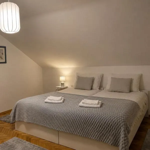 Apartman Nina,位于贾科沃的酒店