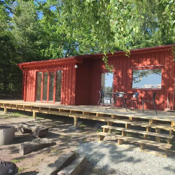 Långasjönäs Camping & Stugby，位于卡尔斯港的酒店