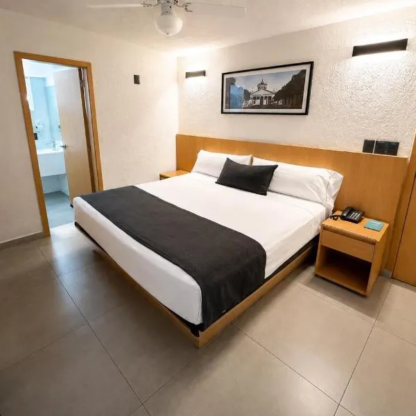 Hotel Emperador centro Guadalajara y Remodelado，位于瓜达拉哈拉的酒店