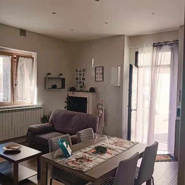 casa vacanze da zi' Annett,位于Torremaggiore的酒店