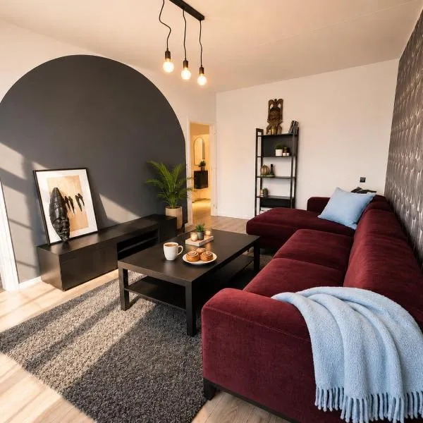 Family Apartment with 2 bedrooms,位于Tõrva的酒店
