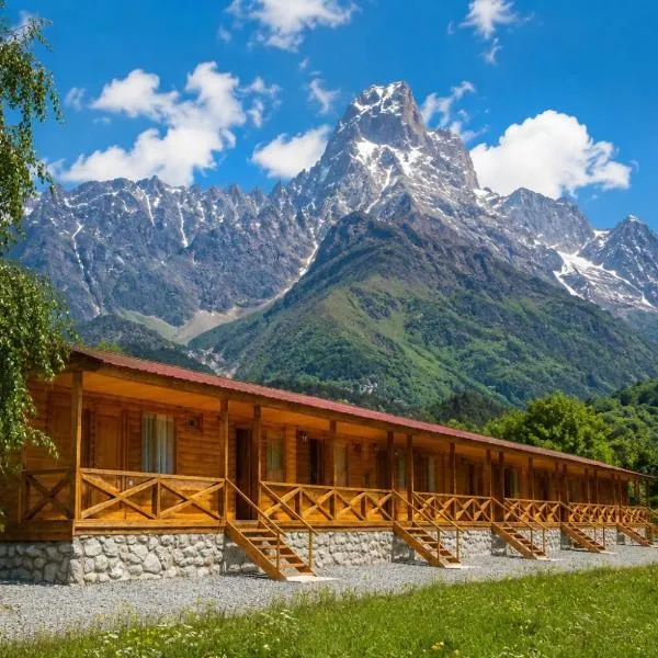 Ushba Hill Panoramic Lodge Becho，位于梅斯蒂亚的酒店