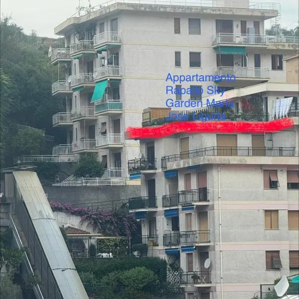 Appartamento Rapallo Sky Garden Maria Jose Liguria - Attico vista mare - Terraces - 2 bagni- 2 Camera da Letto - Box, Wi-fi, Idromassaggio Free inteiro Attico per Voi, con Ascensore，位于拉帕洛的酒店
