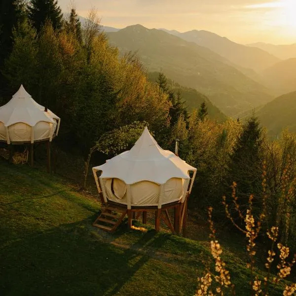 Glamping Tago，位于Khulo的酒店
