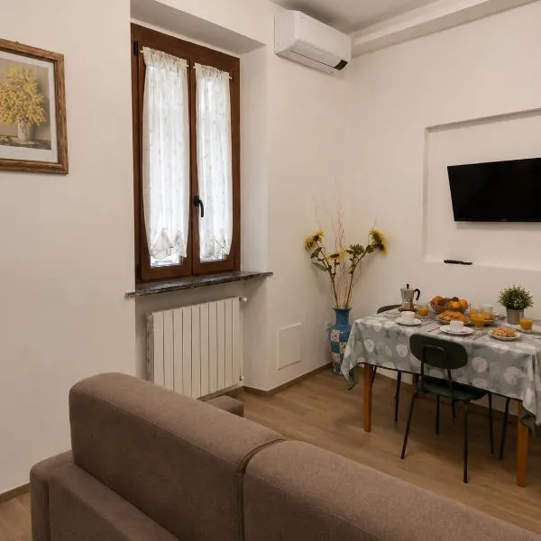 La Casa In Fiera - San Siro a 7 minuti，位于佩罗的酒店