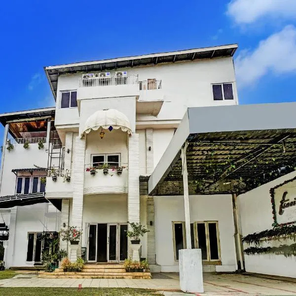 Hotel O Banda Aceh near Masjid Raya Baiturrahman formerly Wisma Tsacita，位于班达亚齐的酒店
