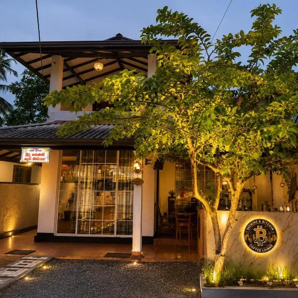 Skyline & bitcoin coffee lodge，位于卡卢特勒的酒店