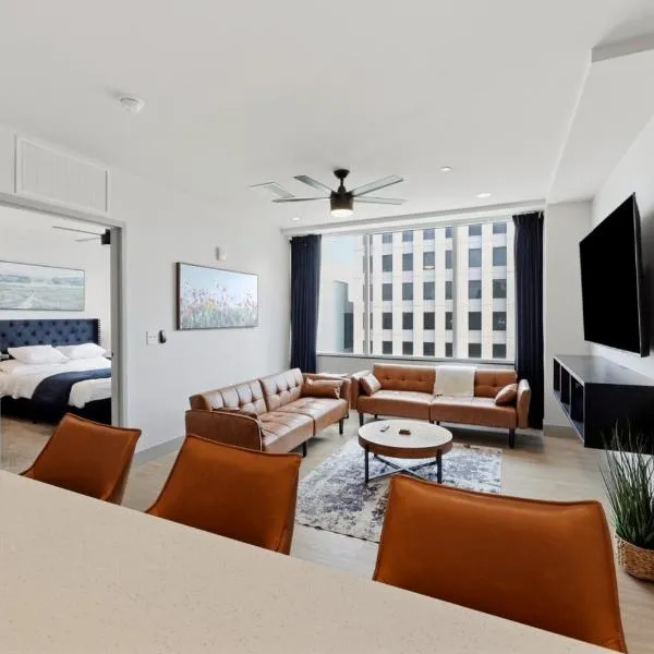 175 LEX - Walkable Downtown Lexington & Rupp Arena - Full Condos，位于列克星敦的酒店