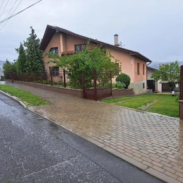 Apartmán PASOMA，位于莱沃恰的酒店