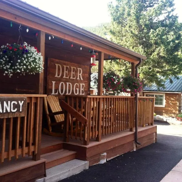 Deer Lodge，位于红河的酒店