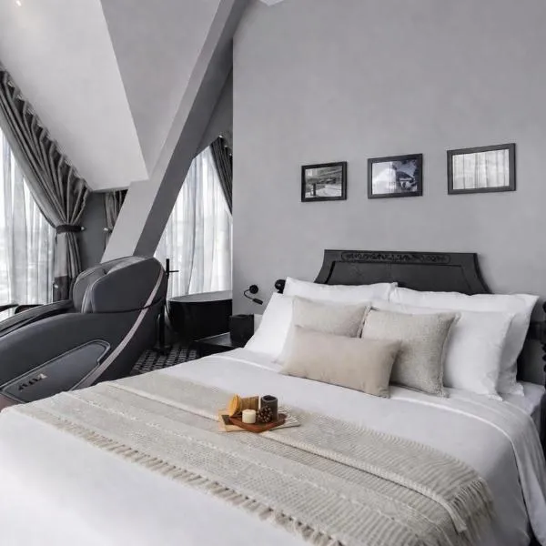 TTR Skypool View Hotel - Đà lạt，位于大叻的酒店