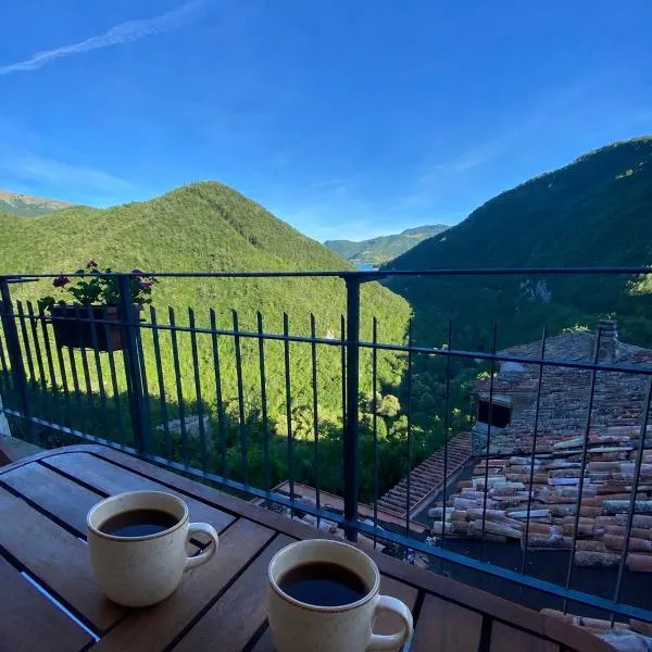 La casina di Viola，位于Posticciola的酒店
