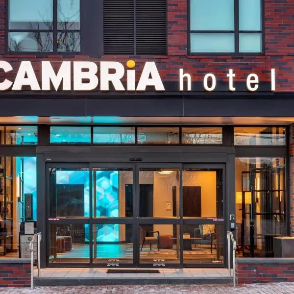 Cambria Hotel Washington DC Navy Yard Riverfront，位于华盛顿的酒店