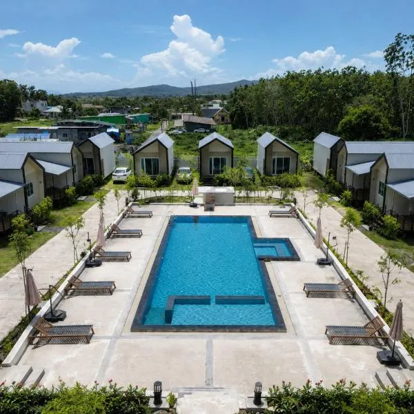 NaraRin Phuket Resorts，位于他朗的酒店