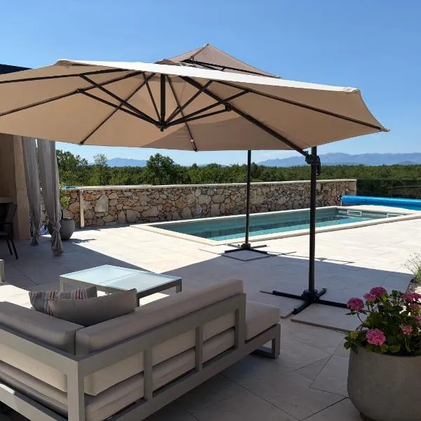 Hideaway Stonehouse pool for 2 Dalmatia Imotski,位于Medvidovići的酒店