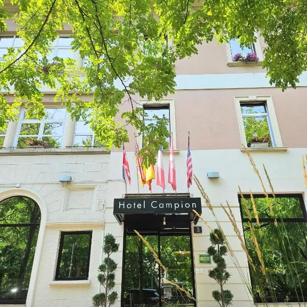 Hotel Campion CityLife，位于米兰的酒店