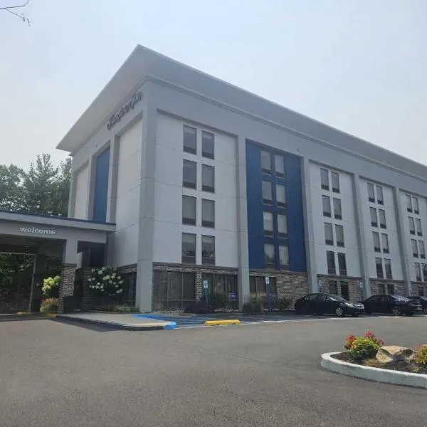 费城/杨柳林希尔顿恒庭酒店，位于威洛格罗夫的酒店