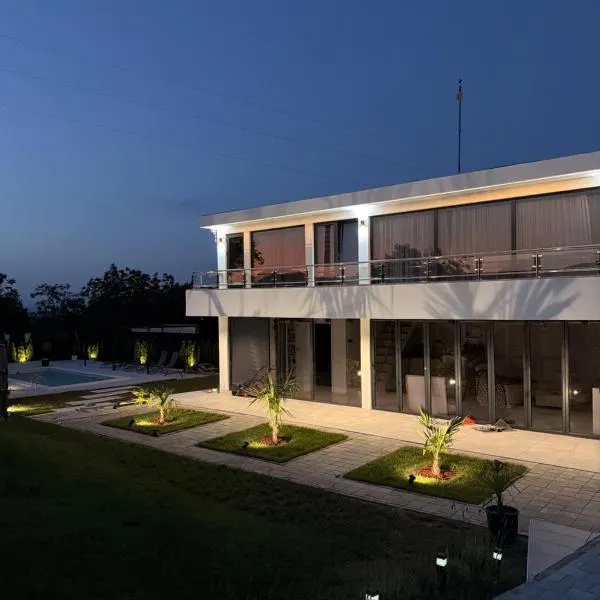 Rosalia Luxury House Rtanj，位于Boljevac的酒店