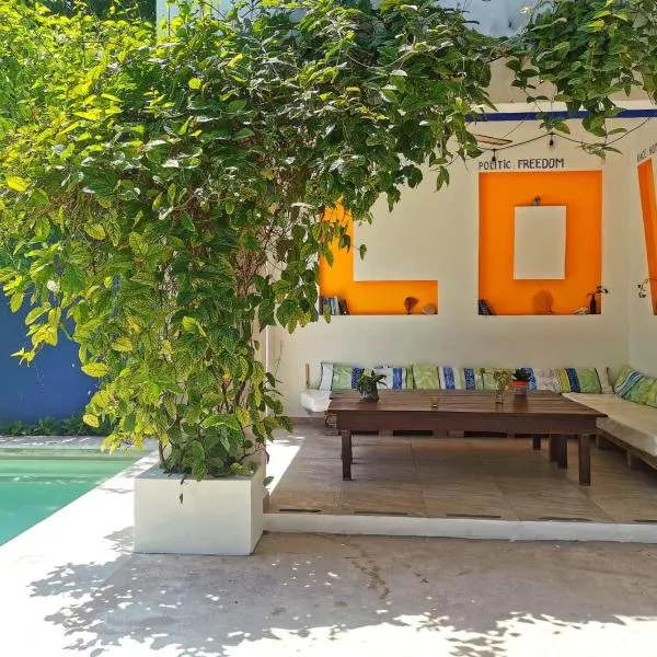 Hostel Humanity - Puerto Morelos，位于莫雷洛斯港的酒店