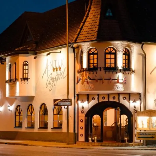 Boutiquehotel Goldhahn Bio Sport & Wellness，位于Mögglingen的酒店