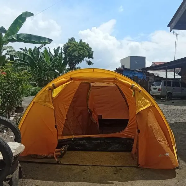 Tapian Ratu Camping and Rent Tent，位于武吉丁宜的酒店