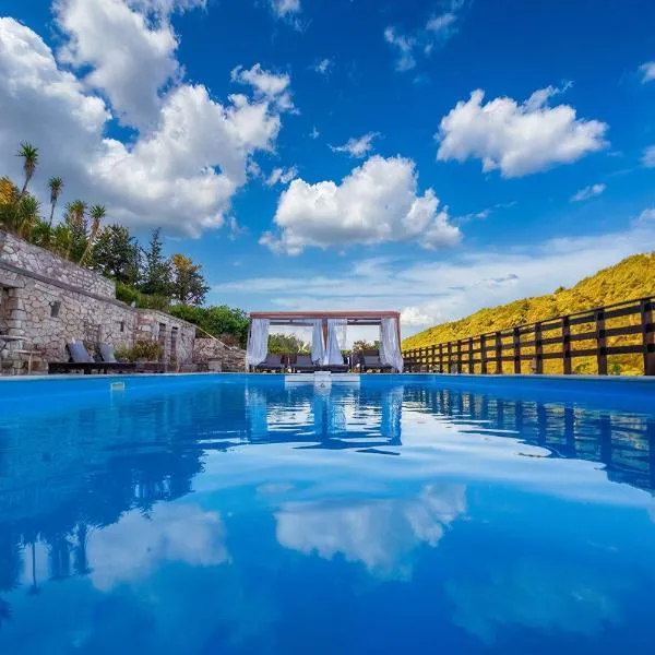 Paxos Santa Marina Villas，位于盖奥斯的酒店