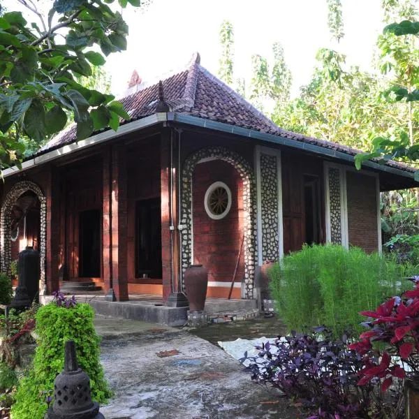 安静别墅，位于Pucangsari的酒店