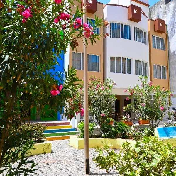 Hotel Rocha,位于Ribeira Grande的酒店
