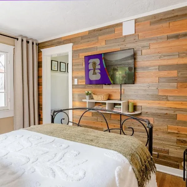 Casita Gundry- Boutique Hideaway, Quaint Historic Charm，位于长滩的酒店
