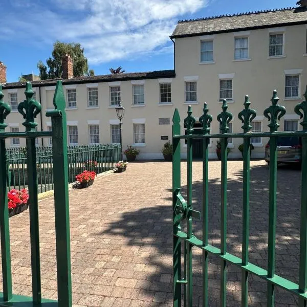 St Winefride's Guesthouse，位于霍利韦尔的酒店
