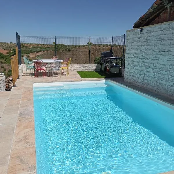 Casa Rural La Mansión de la Toba，位于La Toba的酒店