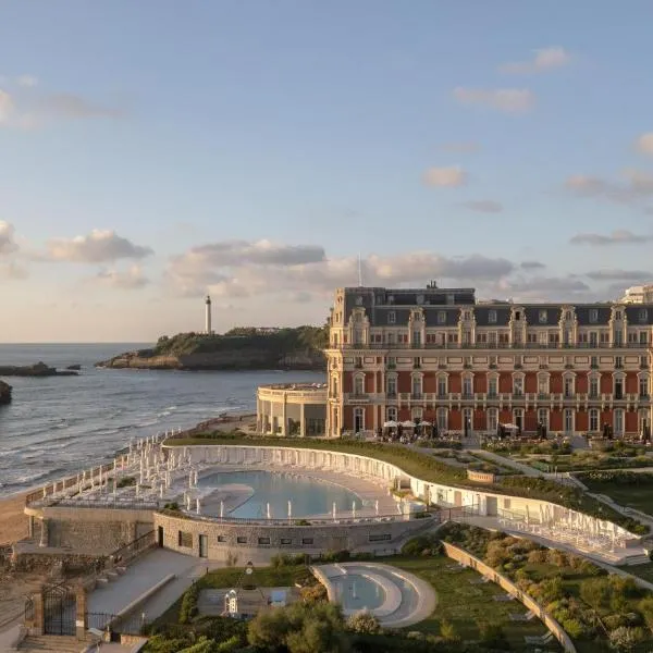 Hôtel du Palais Biarritz, in The Unbound Collection by Hyatt，位于比亚里茨的酒店