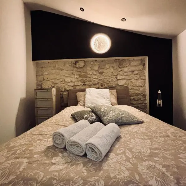 La Suite du Maine SAINTES，位于桑特的酒店