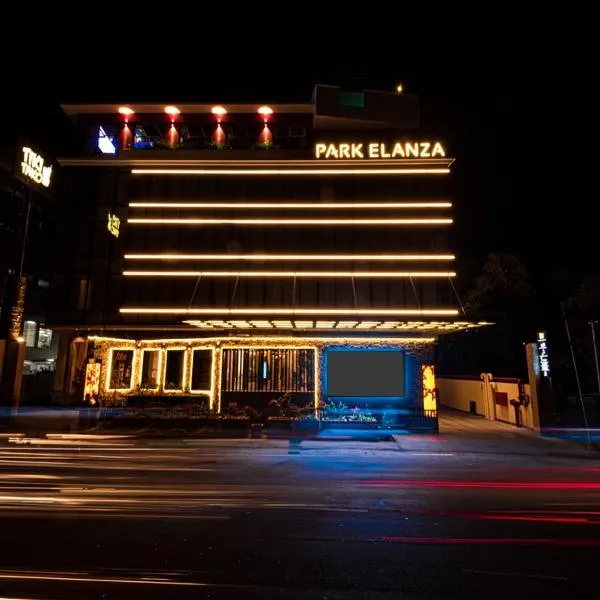 Hotel Park Elanza Coimbatore，位于哥印拜陀的酒店