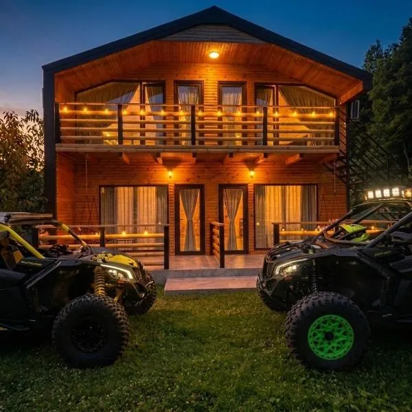 The Wildwood Basecamp - Patarlagele，位于Pătîrlagele的酒店