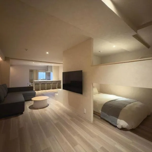 Marumasa by b hotel - Renovated Double Bunk Bed & 2-Bath near Peace Park，位于广岛的酒店