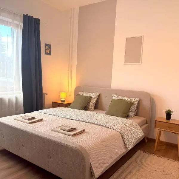 Apartments Chloe - Top 5，位于Hollabrunn的酒店