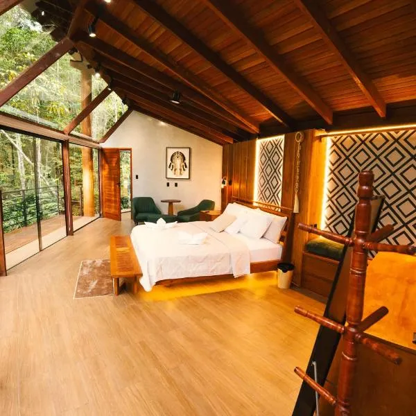 Cirandeira Amazon World EcoResort，位于Manacapuru的酒店