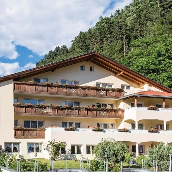 Saldur Small Active Hotel，位于Montechiaro的酒店