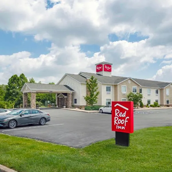 Red Roof Inn Charlestown，位于Charlestown的酒店