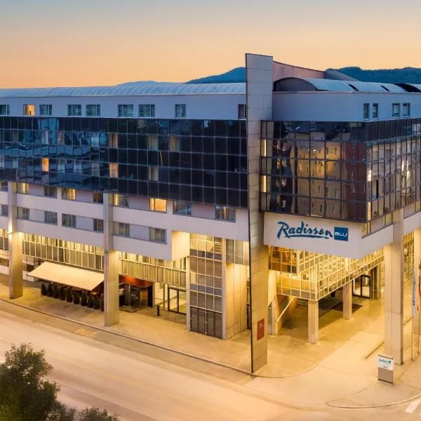 Radisson Blu Hotel & Conference Centre, Salzburg，位于萨尔茨堡的酒店