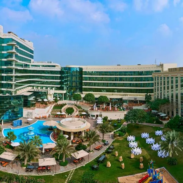 Millennium Airport Hotel Dubai，位于迪拜的酒店