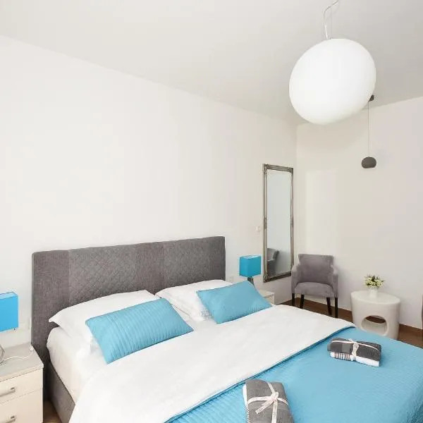 Apartment & Room Ladisic，位于Brsečine的酒店