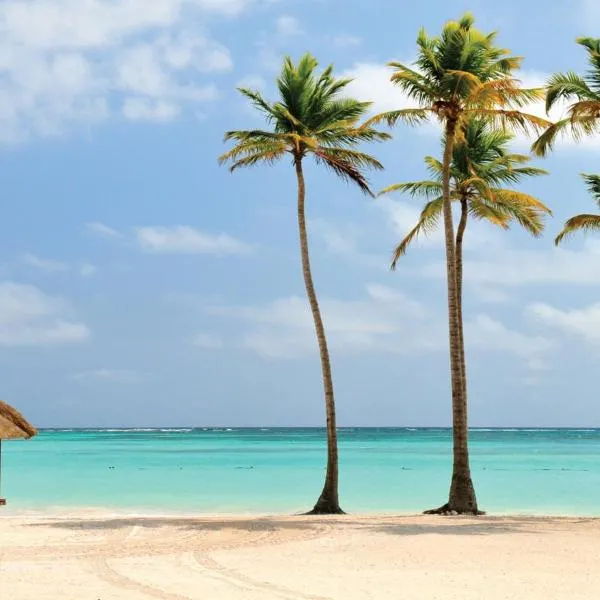 Tropicana Sol Caribe Beach Pool STUDIOS Los Corales Bavaro WiFi PARKING &SPA，位于蓬塔卡纳的酒店