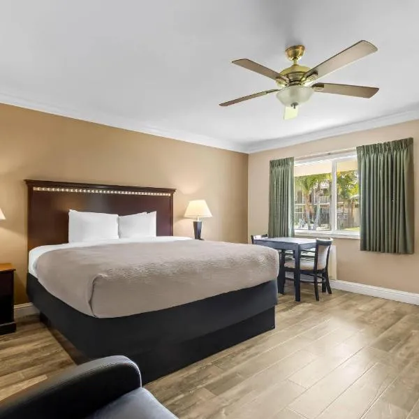 Quality Inn & Suites Santa Maria，位于圣玛丽亚的酒店