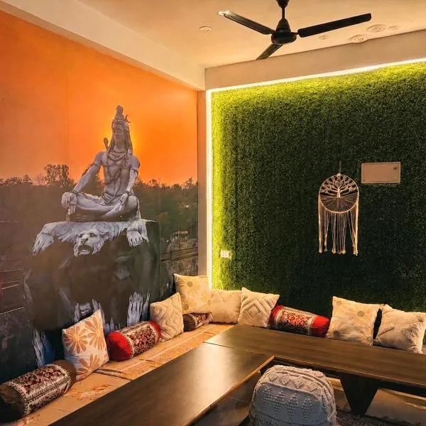 Prabhu Sadan Homestay，位于Govardhan的酒店
