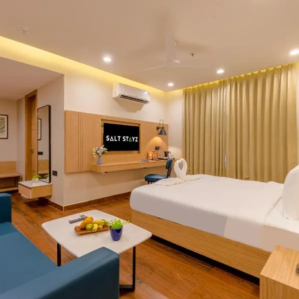 Saltstayz Premier - Noida Sector 15，位于诺伊达的酒店