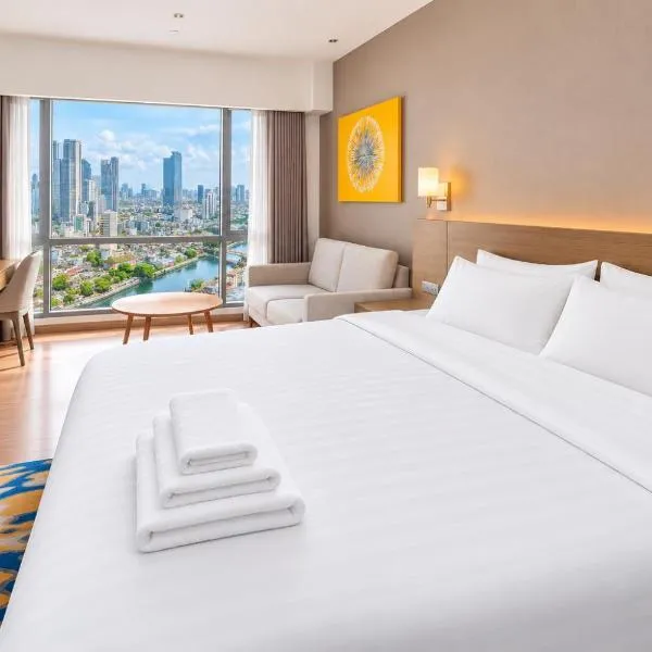 Light Premium Suites, Novotel Acqua Manila near Makati，位于马尼拉的酒店